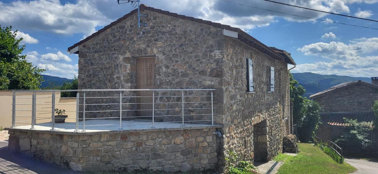 Maisonnette En Pierre Renovee Lamastre Kültér fotó